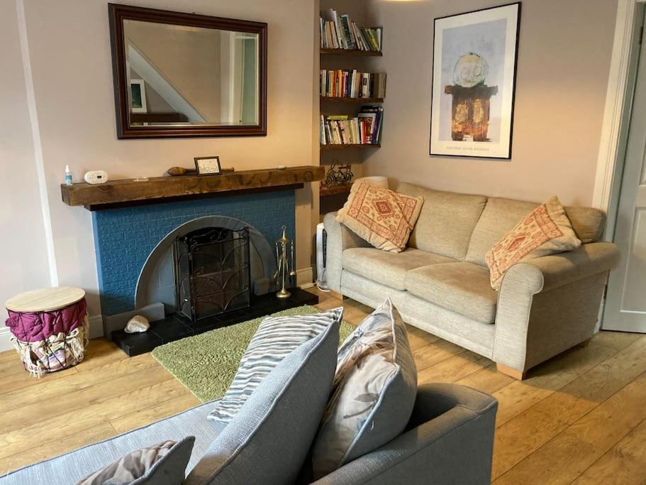 Fairhill Cottage Perfect Location With Garden In Central Ballycastle Extérieur photo